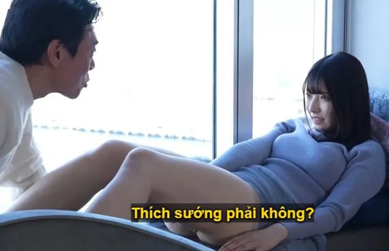 Buổi hẹn hò giữa ông bác lớn tuổi và cô minh tinh trẻ mới chập chững bước chân vào làng giải trí tại nhà nghỉ sang trọng